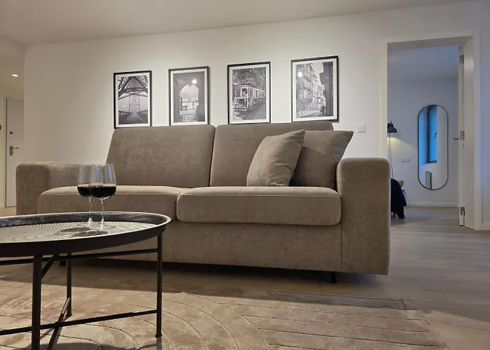 Spacious And Modern 2-bed With Garage Lejlighed Porto