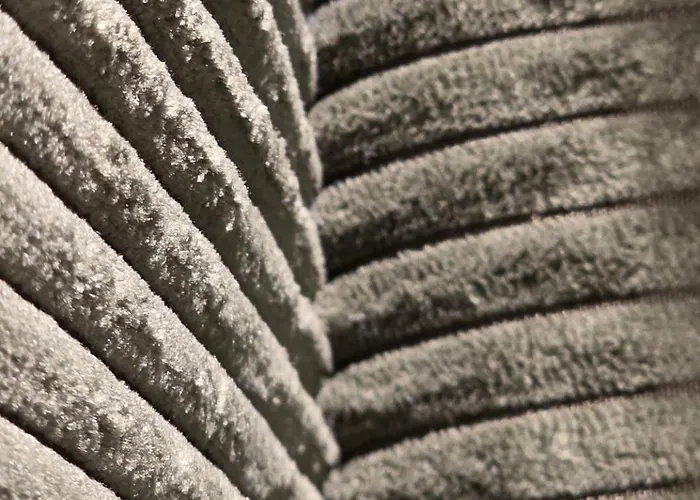 Spacious And Modern 2-bed With Garage Apartament Porto