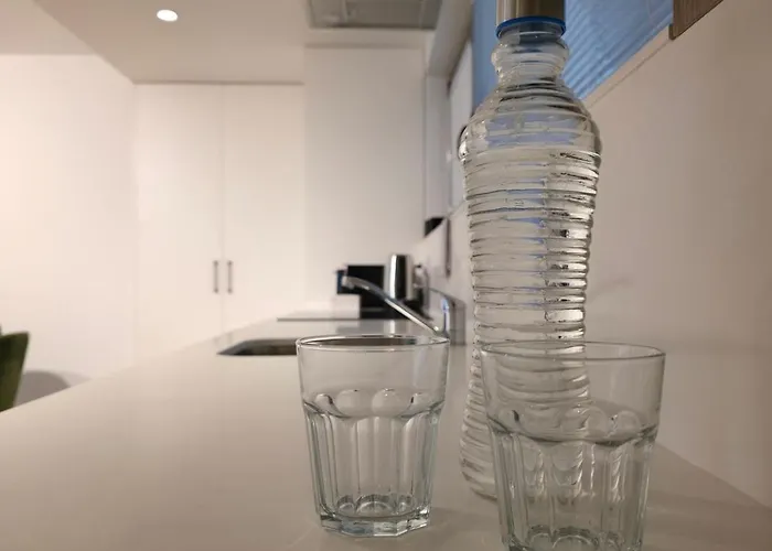 Spacious And Modern 2-bed With Garage * Porto