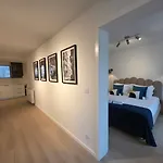 Spacious And Modern 2-bed With Garage Διαμέρισμα Πόρτο