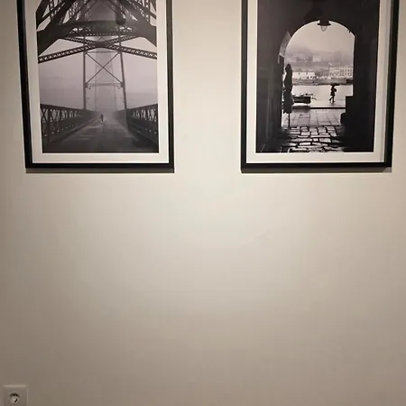 Spacious And Modern 2-bed With Garage פורטו